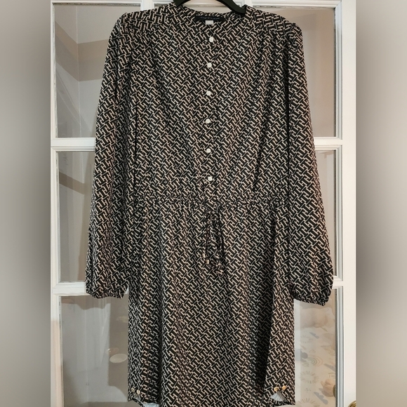 Tommy Hilfiger Dresses & Skirts - Tommy Hilfiger women's dress size 10 NWT